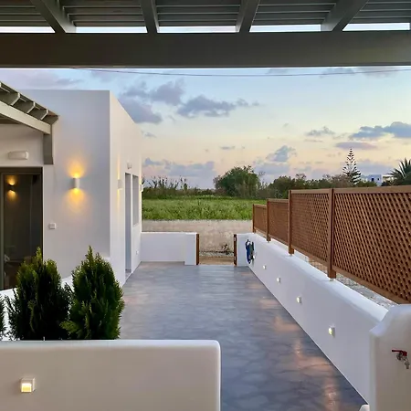 Luaz Naxian Living