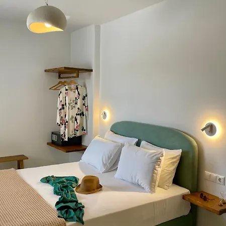 Luaz Naxian Living بيت للعطل